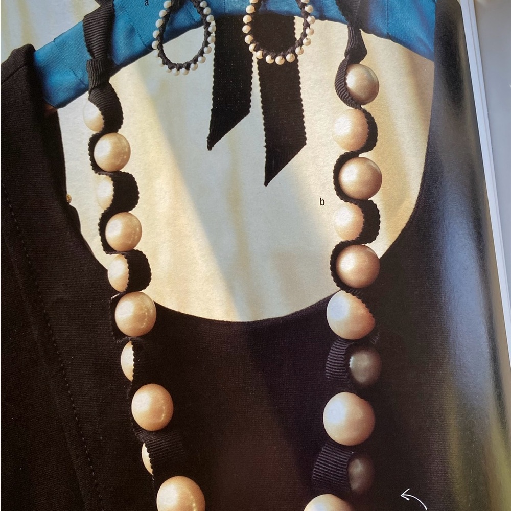 Stella & Dot Jenna Pearl & Ribbon Necklace